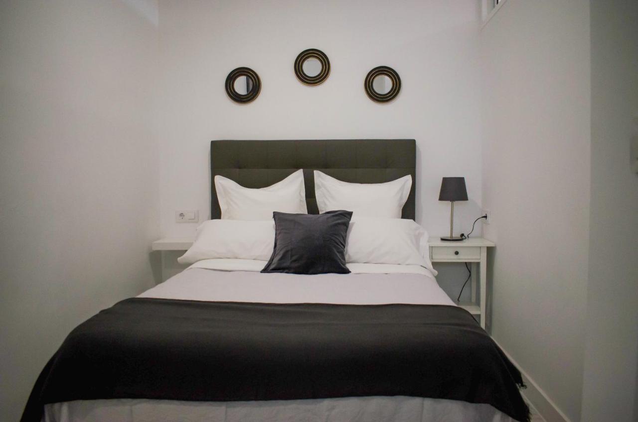 Apartamentos La Reina Аркос-де-ла-Фронтера Екстер'єр фото