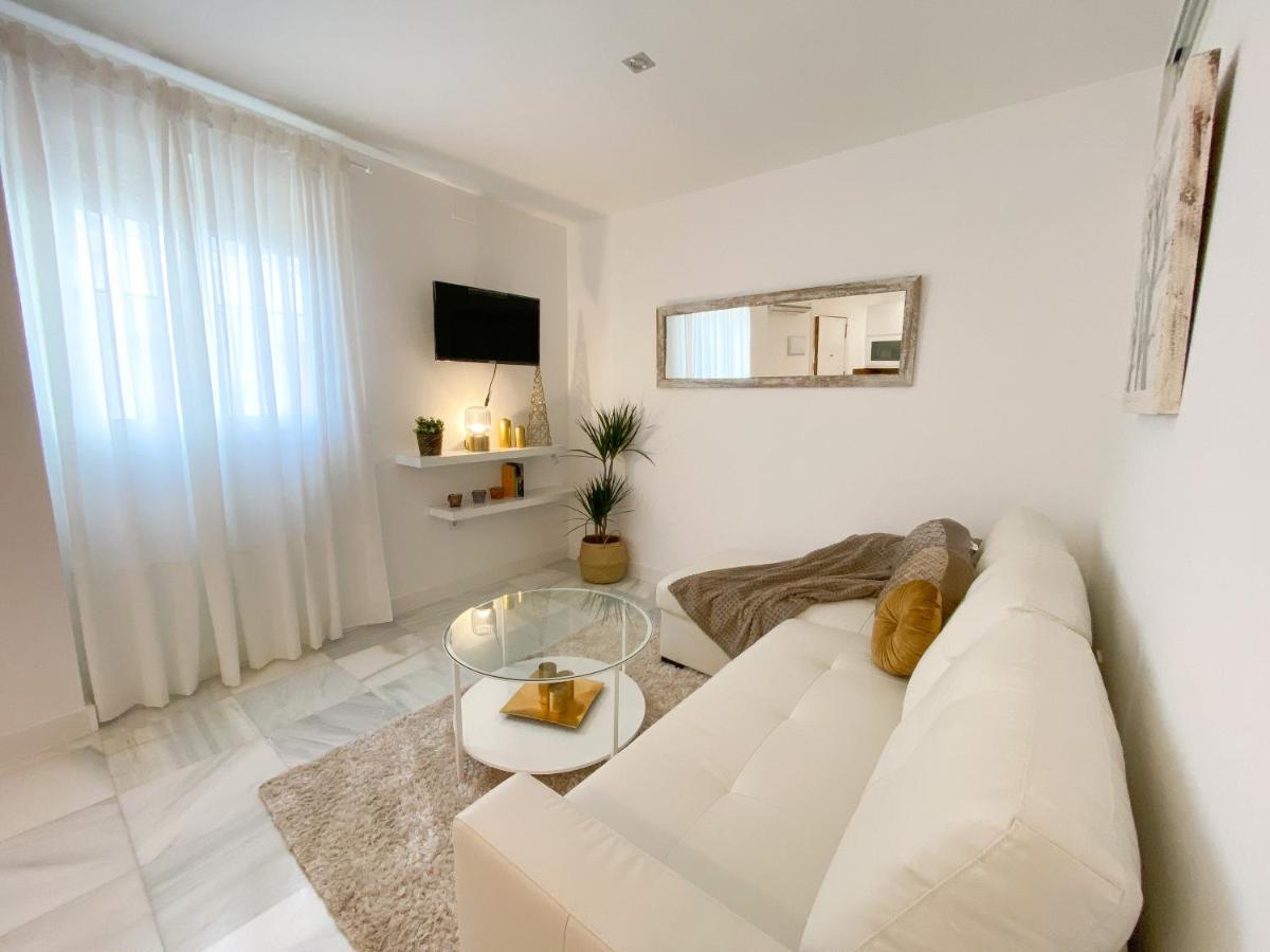 Apartamentos La Reina Аркос-де-ла-Фронтера Екстер'єр фото