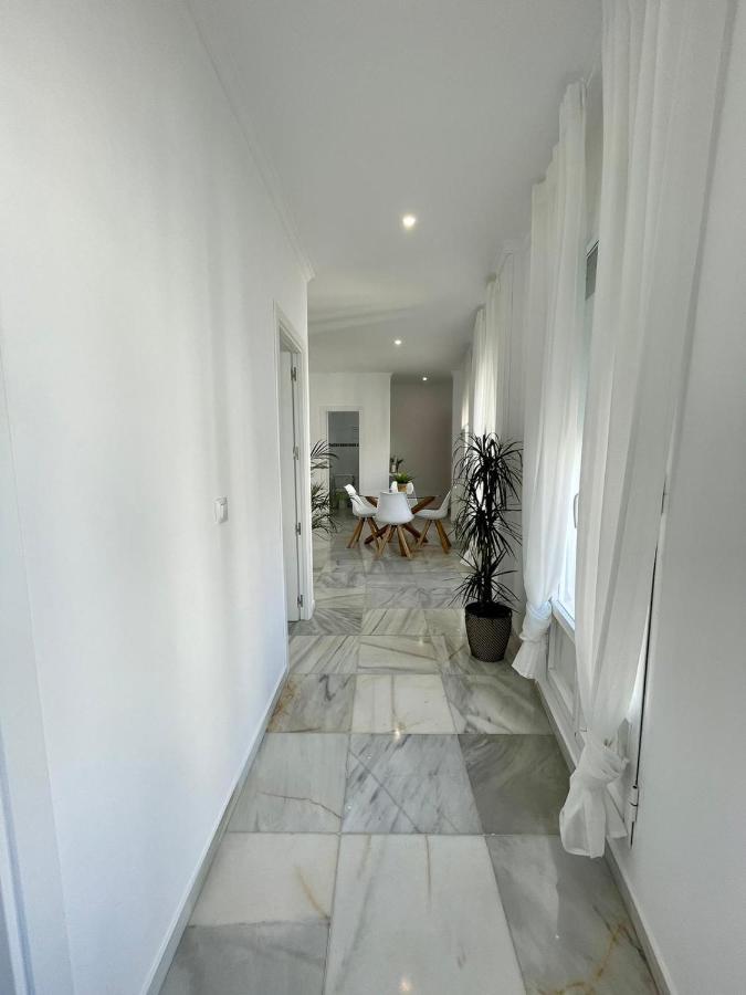 Apartamentos La Reina Аркос-де-ла-Фронтера Екстер'єр фото